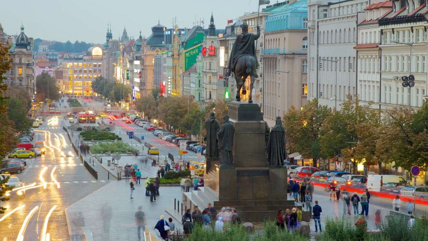 32414 Wenceslas Square Vaclavske Namesti