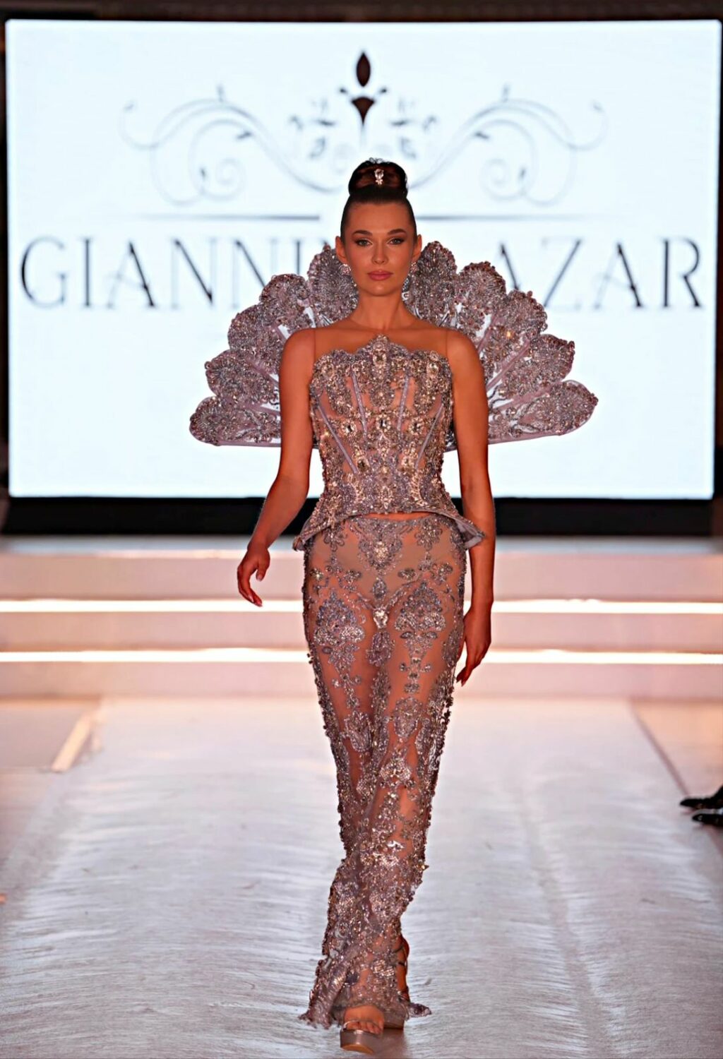 Giannina Azar: “La moda no es para los tímidos” 13 Giannina Azar