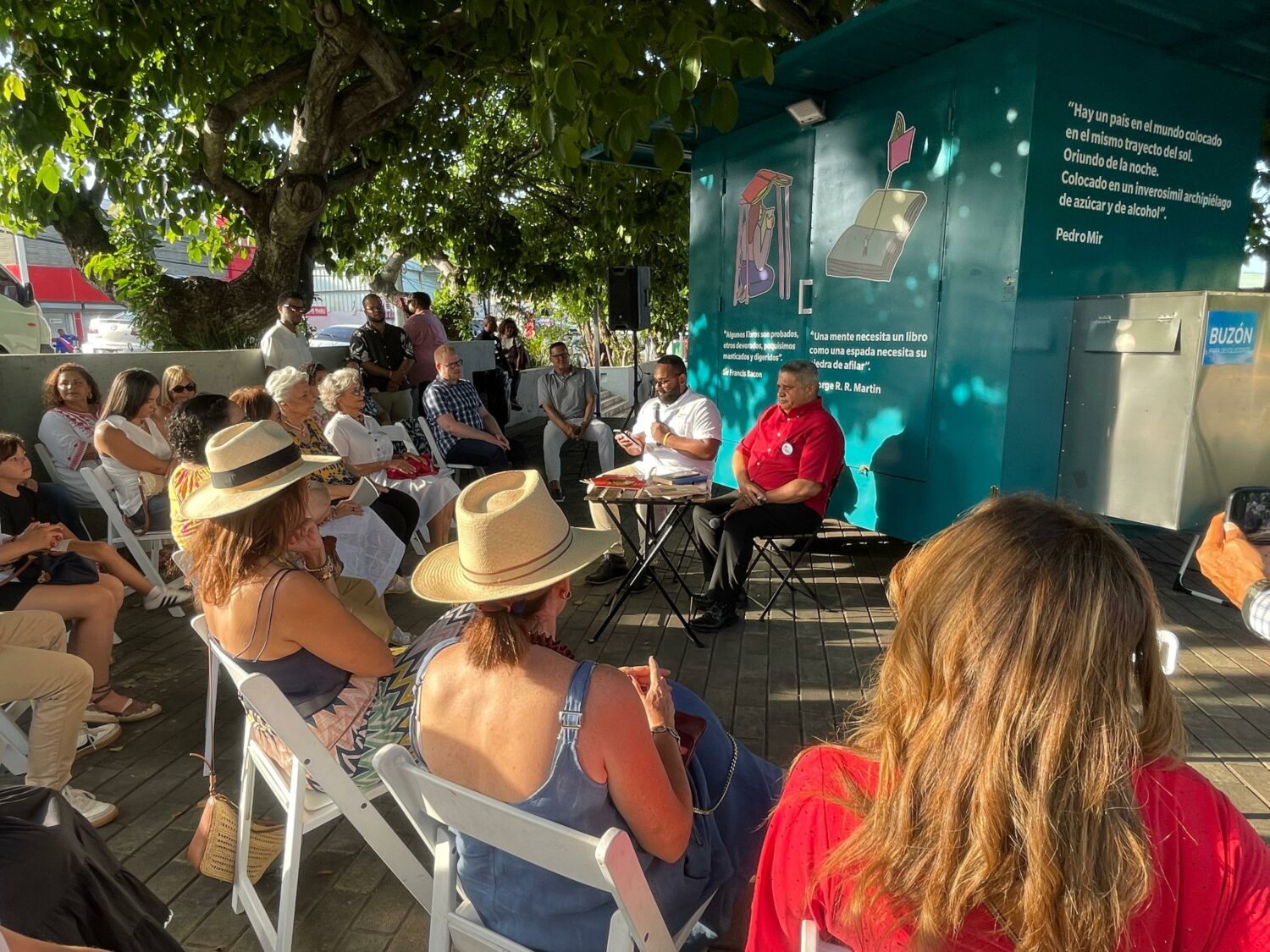 El Carretón de Libros llega a Puerto Plata: una nueva parada para la lectura y la cultura 8 WhatsApp Image 2025 07 06 at 8.57.20 PM 3
