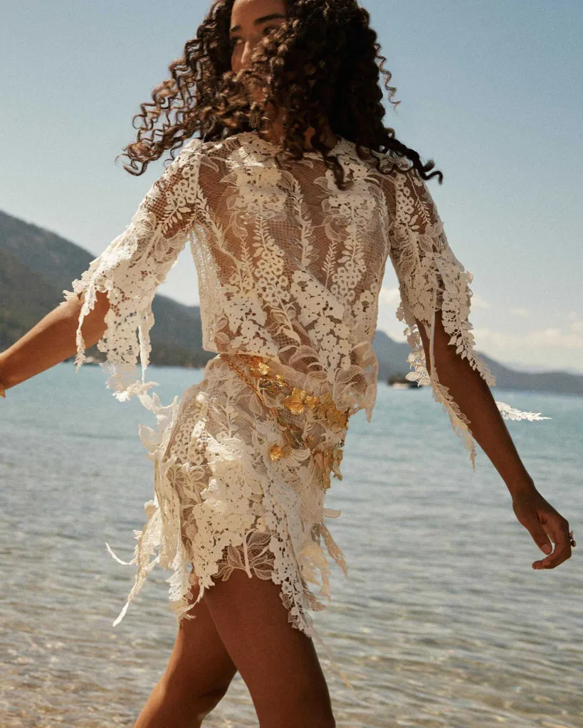 Así fue el desfile Pre-Primavera 2026 de Oscar de la Renta en Lake Tahoe 11 wp 17543584392655645107528591844656