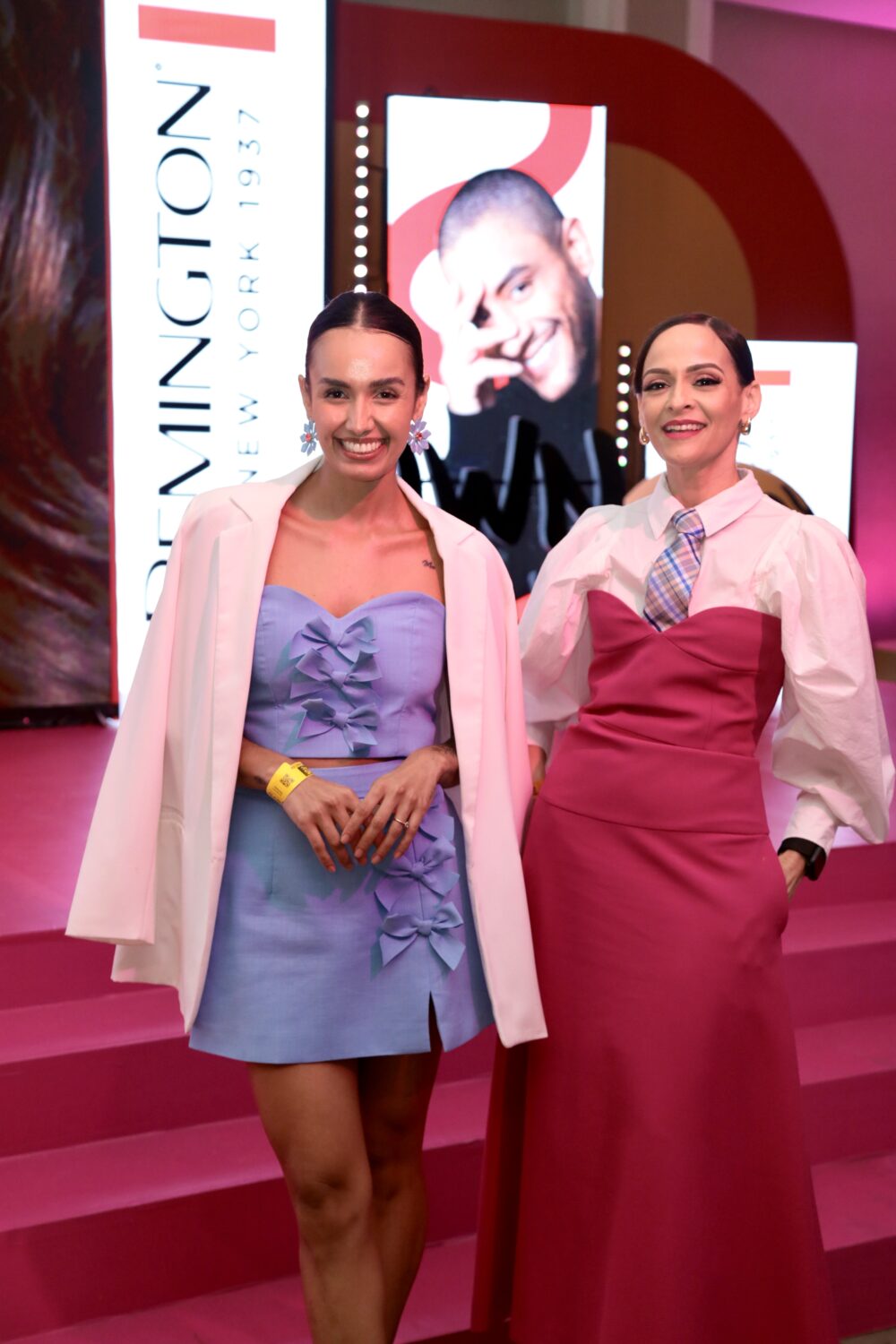 0012 Jessica Klemps y Cindy Terrero