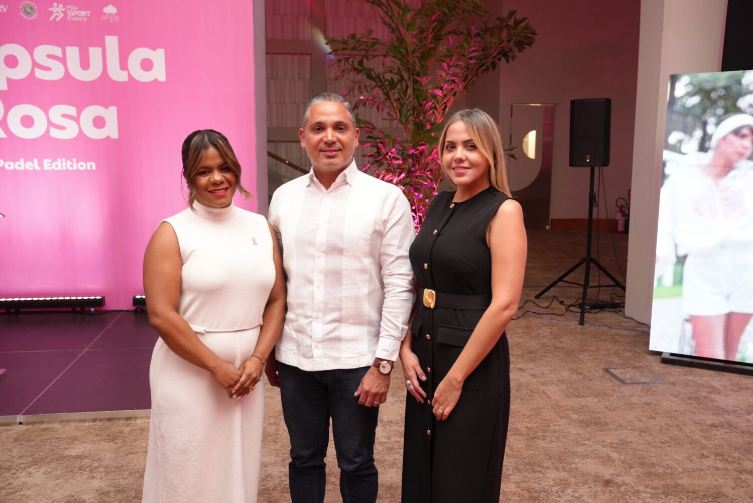 DSC01077 Maylin Soto Carlos Emil Salomon y Katia Salomon