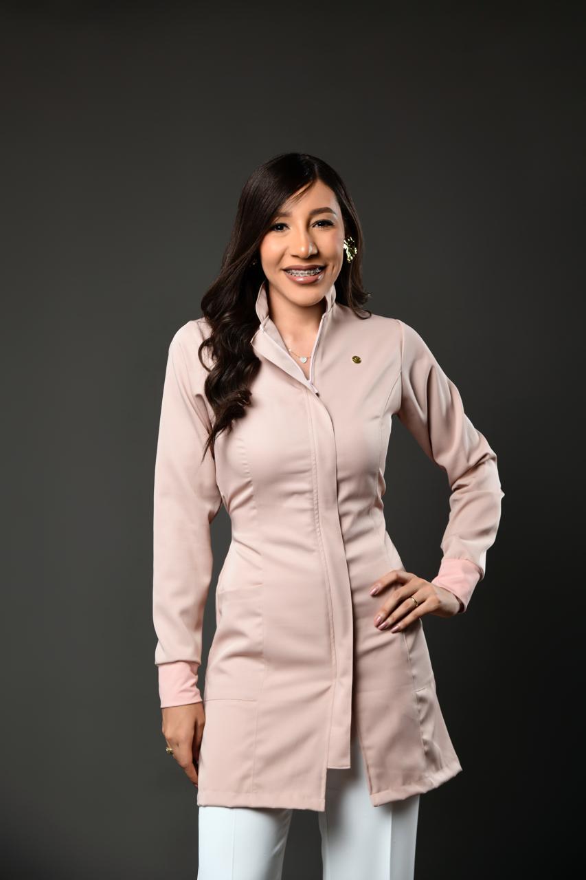 Farah Ozuna:“La belleza natural no se crea, se revela” 1 Farah Ozuna