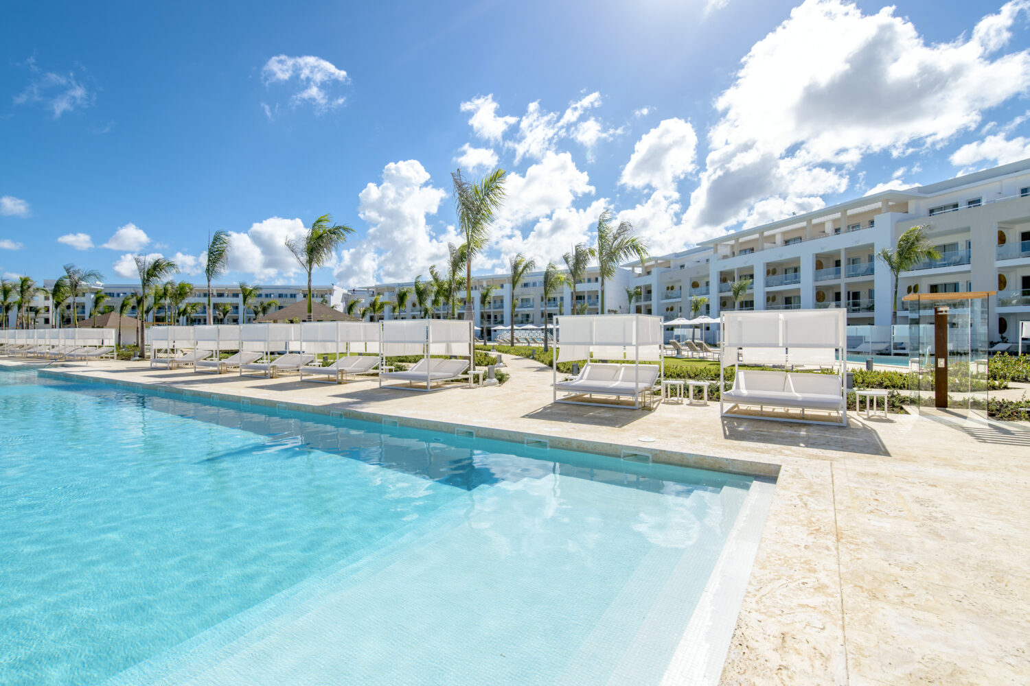 ¿Black Friday para vacacionar? 2 307ParadisusGrandCana Main Pool