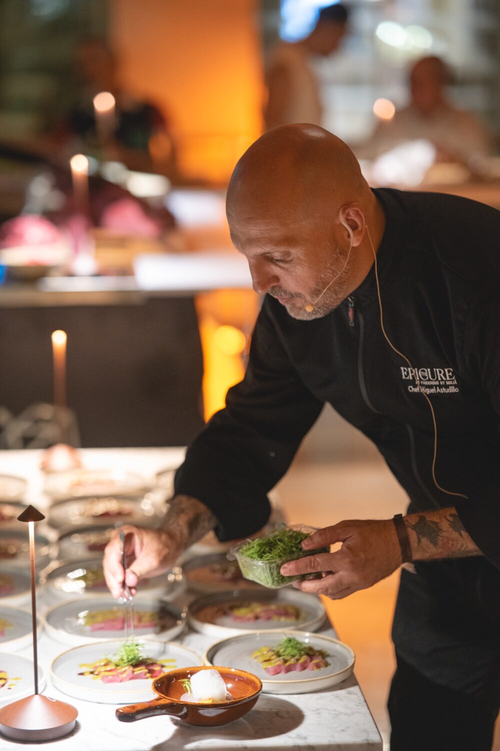 Chef Estrella Michelin Ricardo Sanz y Chefs Miguel Astudillo e Israel Estrada reúnen talento, técnica y pasión en novena edición THE EPICURE 4 Masterclass Tecnicas Culinarias Contemporaneas y Tecnicas de Ronqueo Chefs Miguel Astudillo e Israel Estrada2