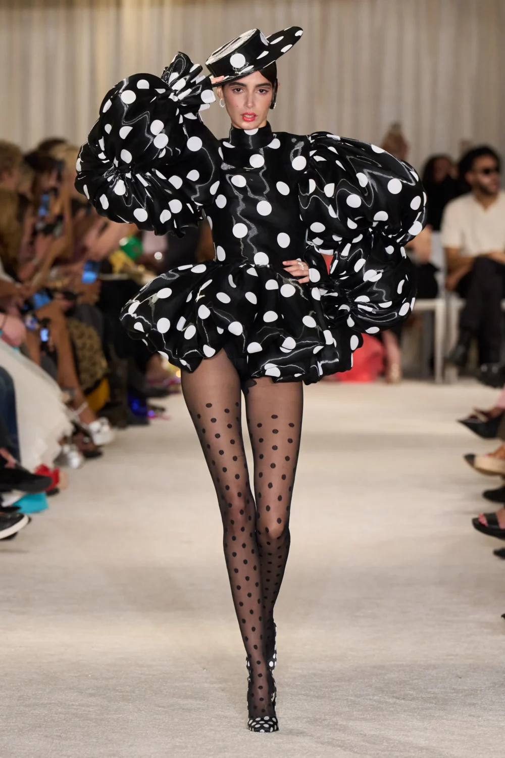 Moda 2026: más es más… y claro que se nota 11 Moda 2026