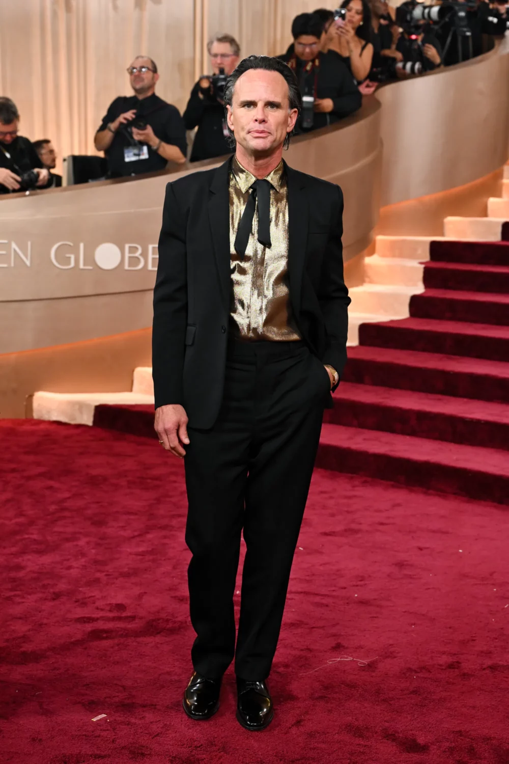 Entre transparencias y sobriedad: contraste en la alfombra roja de los Globos de Oro 2026 19 GF1 2624