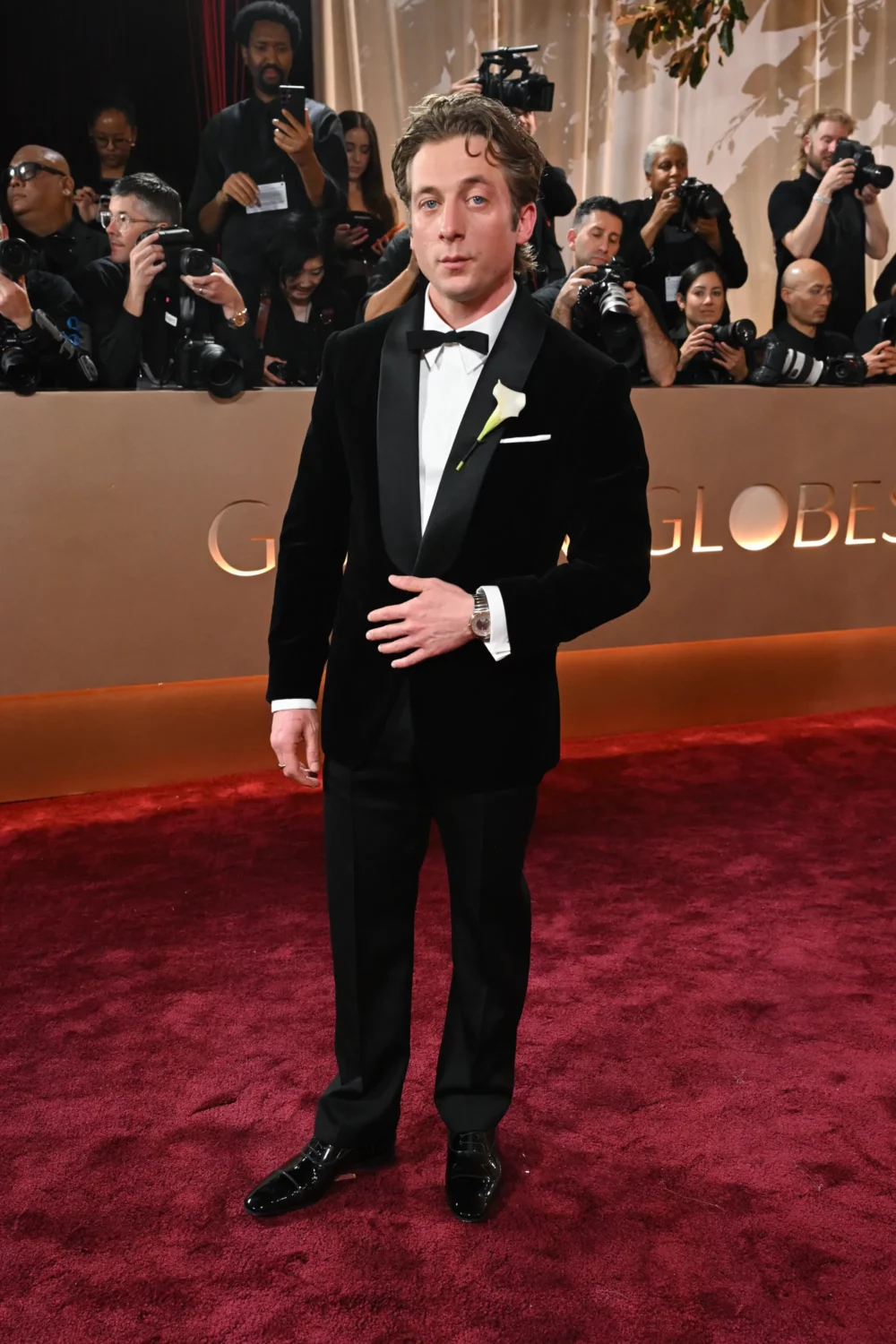 Entre transparencias y sobriedad: contraste en la alfombra roja de los Globos de Oro 2026 21 GF1 4016