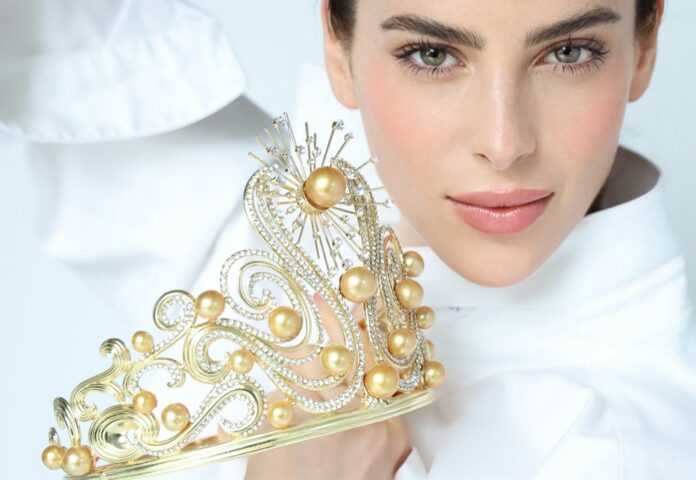 Miss Universe Fátima Bosh