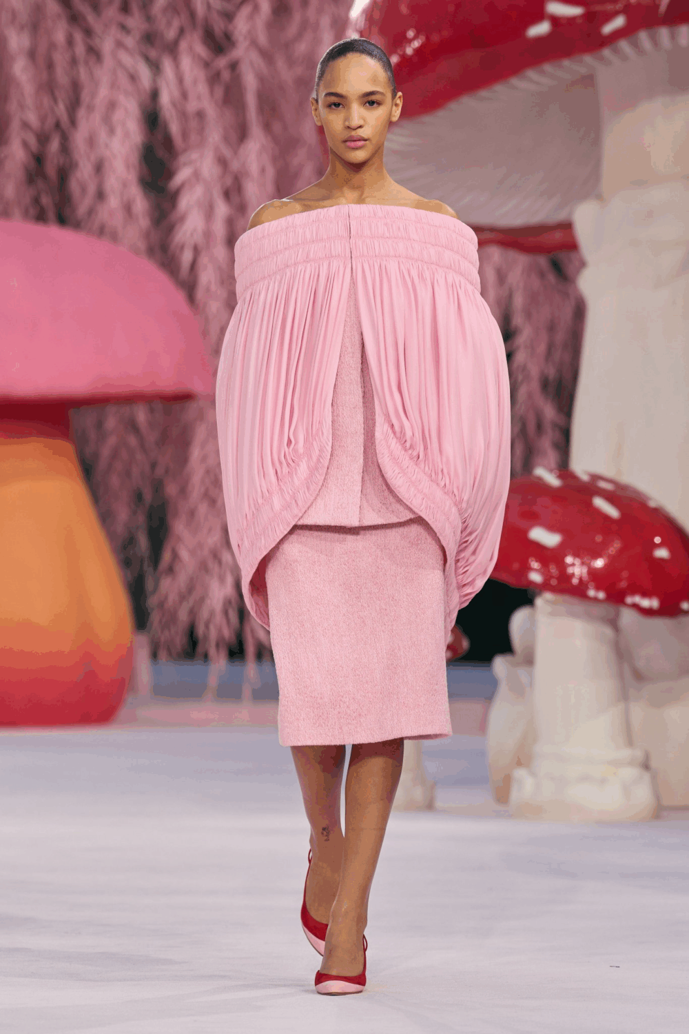 Blazy fusiona el universo natural en la alta costura de Chanel 6 image 59