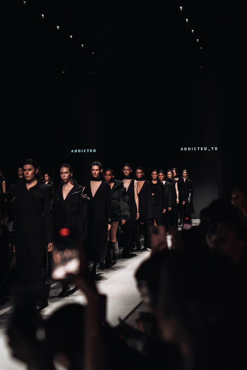 Semanas de la moda, origen y cuando el vestir se convirtió en espectáculo global 5 shutterstock 2667150959