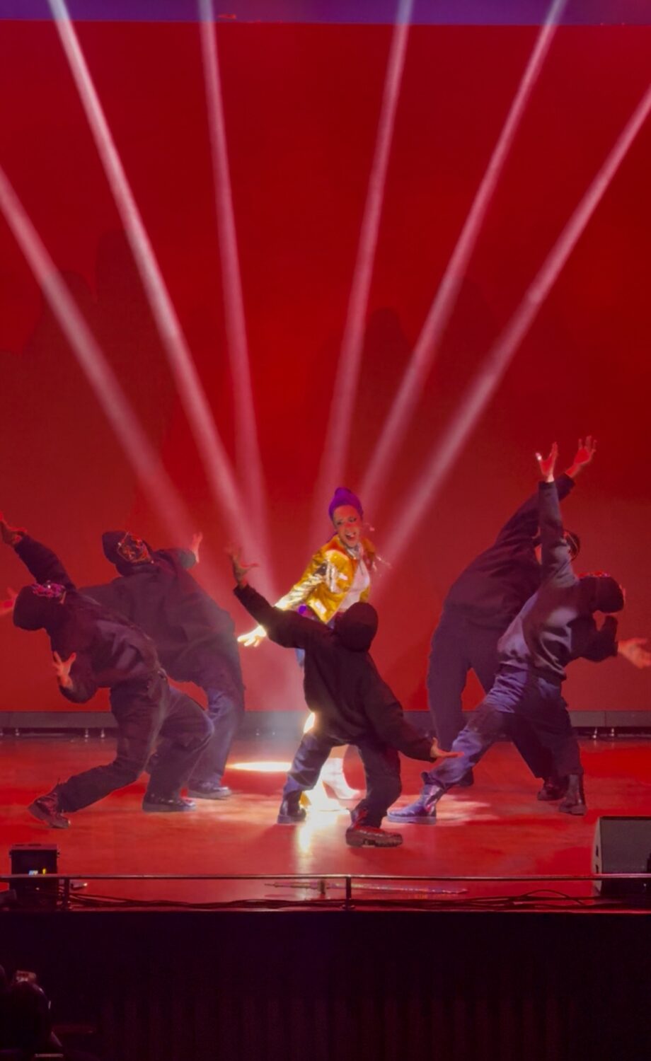 “Las Cazadoras del K-Pop” arrasan en RD con seis funciones a casa llena y regresan en mayo de 2026 2 1000813914