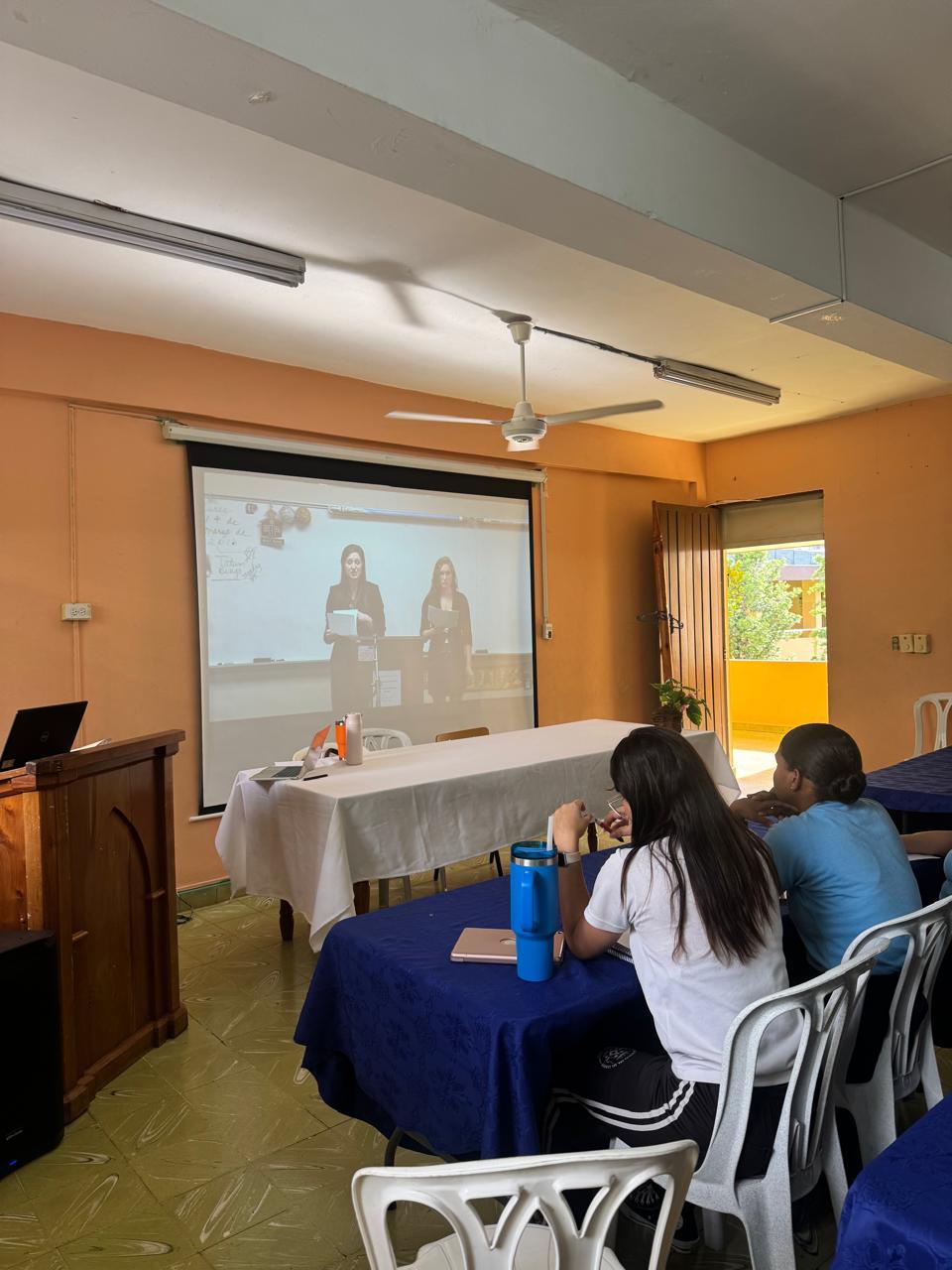 Sarah Peña y Sofía Ramírez: las jóvenes que están llevando el debate dominicano hasta Harvard 4 7bf5ce77 a120 4a1f a054 c5ce834543d7