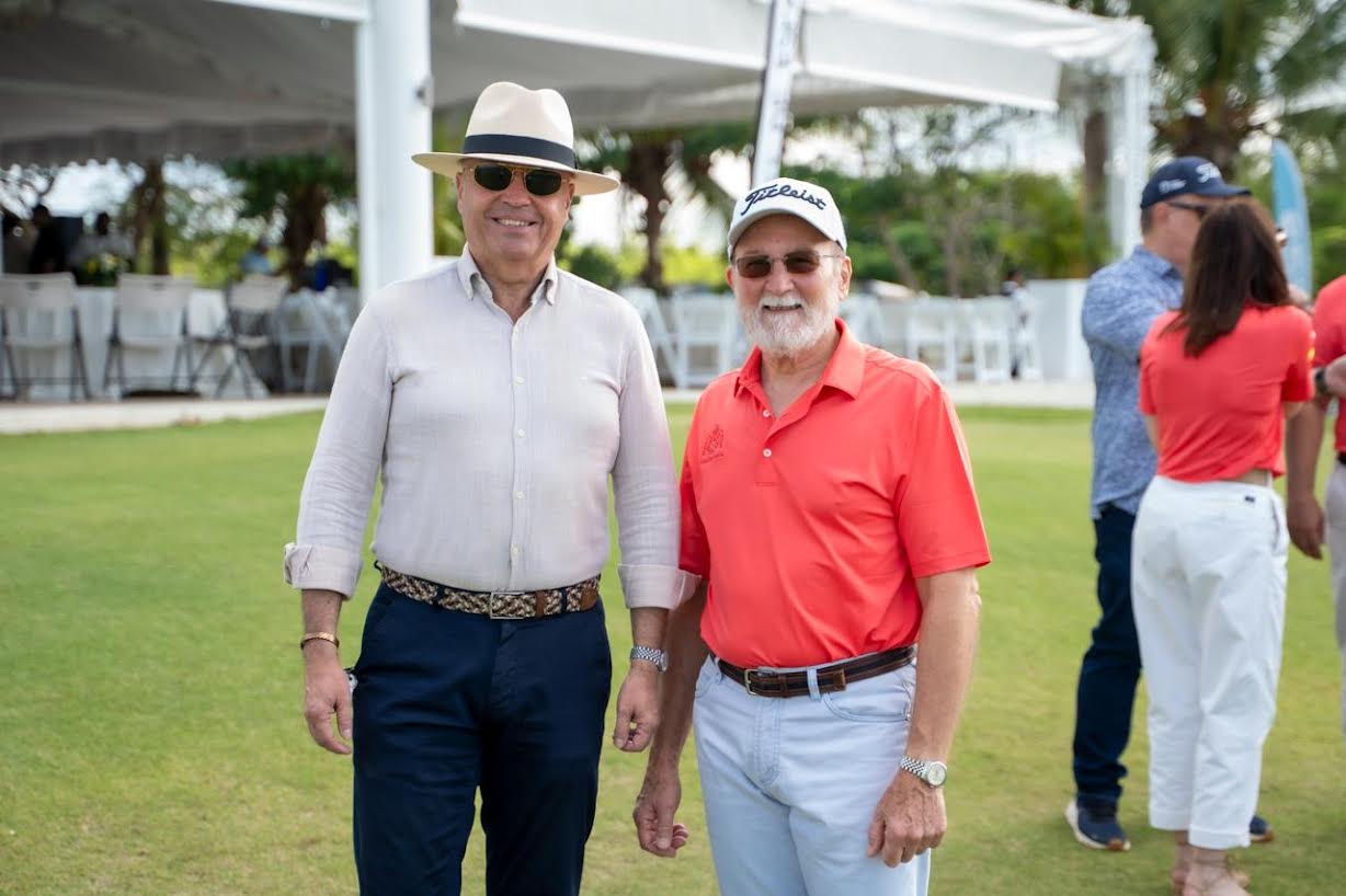 35ª edición del Torneo de Golf Beneficio Casa de España en GA Océano 4 1 1 5 4