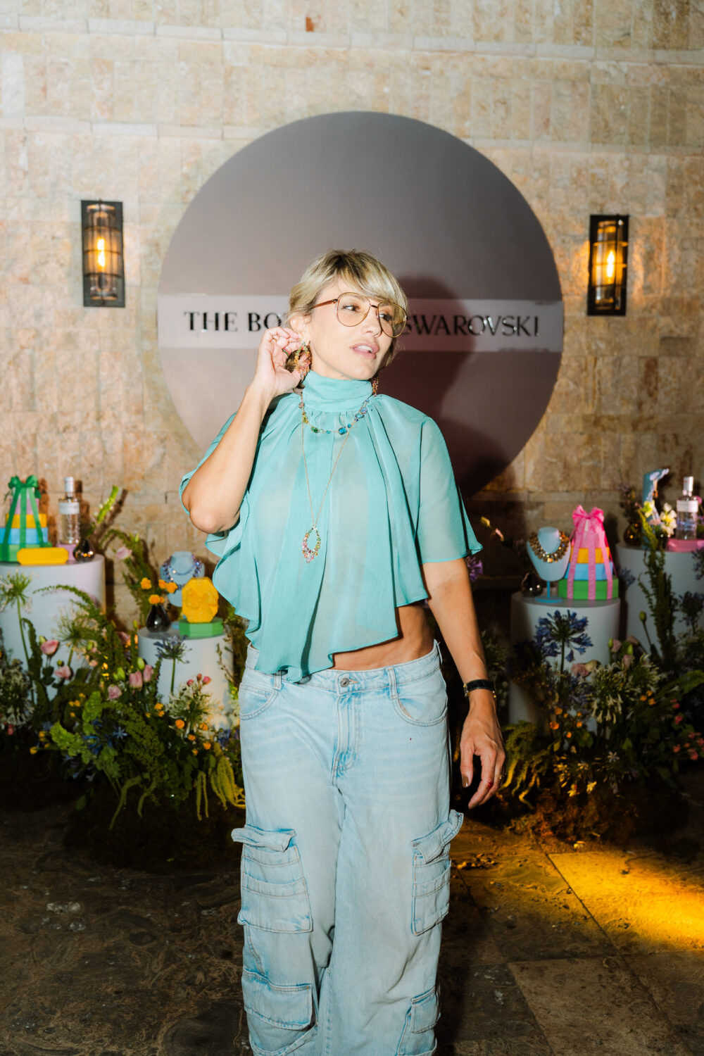 Swarovski y The Botanist Gin rinden homenaje a las madres con una experiencia de diseño y lujo contemporáneo 16 Deborah Karter