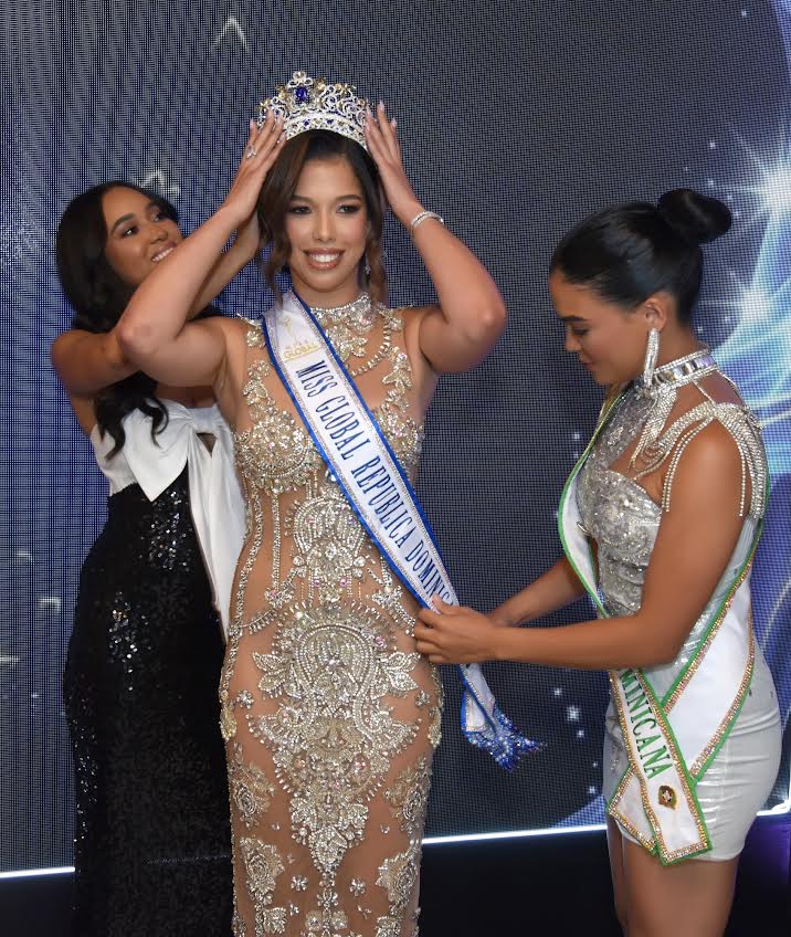 Yeimi Hernández es coronada Miss Global República Dominicana 2026: una corona construida desde el liderazgo 2 1 1 6