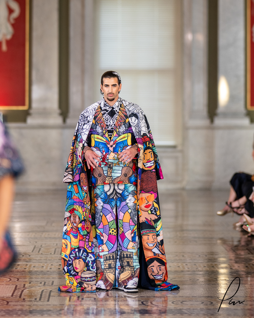 La Biblioteca del Congreso celebró los 250 años de América con un histórico desfile de moda 2 PM9 5046