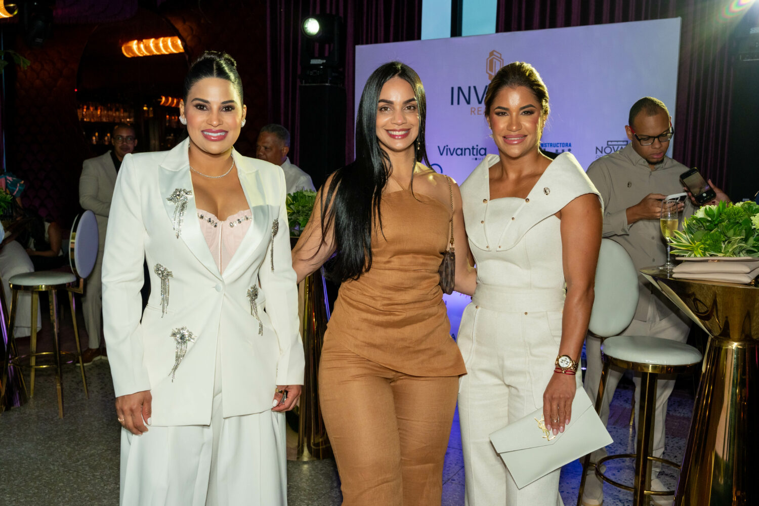 INVESTA Realty RD presenta propuesta de selección inmobiliaria en Santo Domingo 2 3540 Evelyna Garcia Dahiana Castaneda y Kiara Almanzar