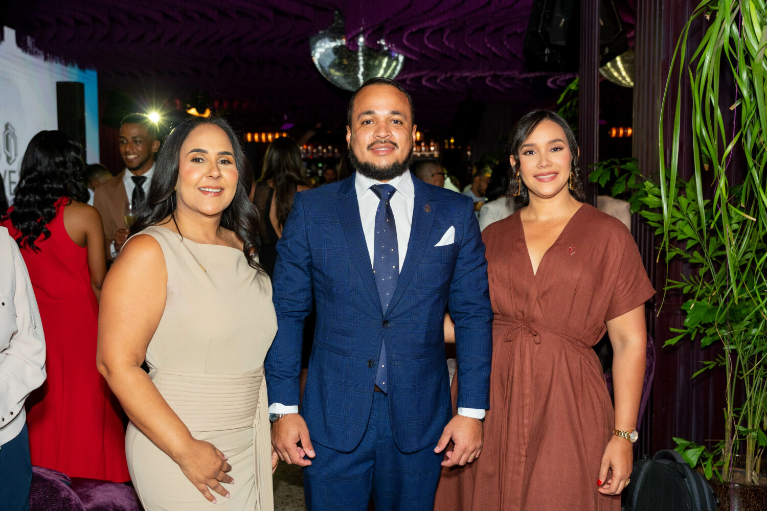 INVESTA Realty RD presenta propuesta de selección inmobiliaria en Santo Domingo 6 3733 Anderson Parra Carolina Riva y Joanna Batista