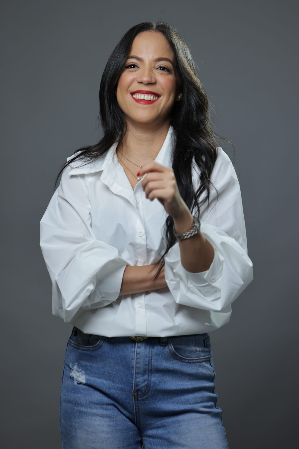 “Las cartas que debí escribir”: Estefany Collado presenta un libro sobre las decisiones que transforman la vida de las mujeres 1 IMG 1019 1