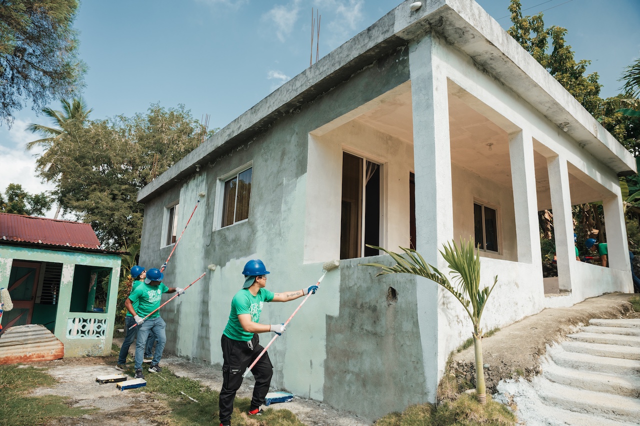 11. Starbucks Republica Dominicana y Habitat para la Humanidad
