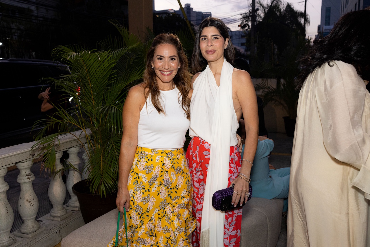 Michelle Reynoso inaugura nuevo espacio que reúne en un solo lugar el universo de su marca 7 13 Karina Cortorreal y Giovanna Vasquez