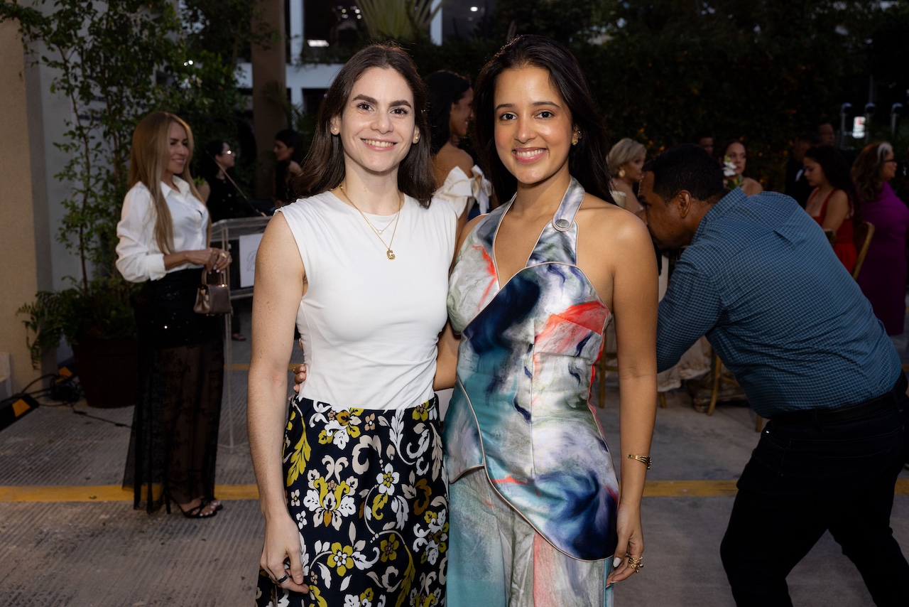 Michelle Reynoso inaugura nuevo espacio que reúne en un solo lugar el universo de su marca 9 17 Gabriela Lorie y Sophia Sanabria