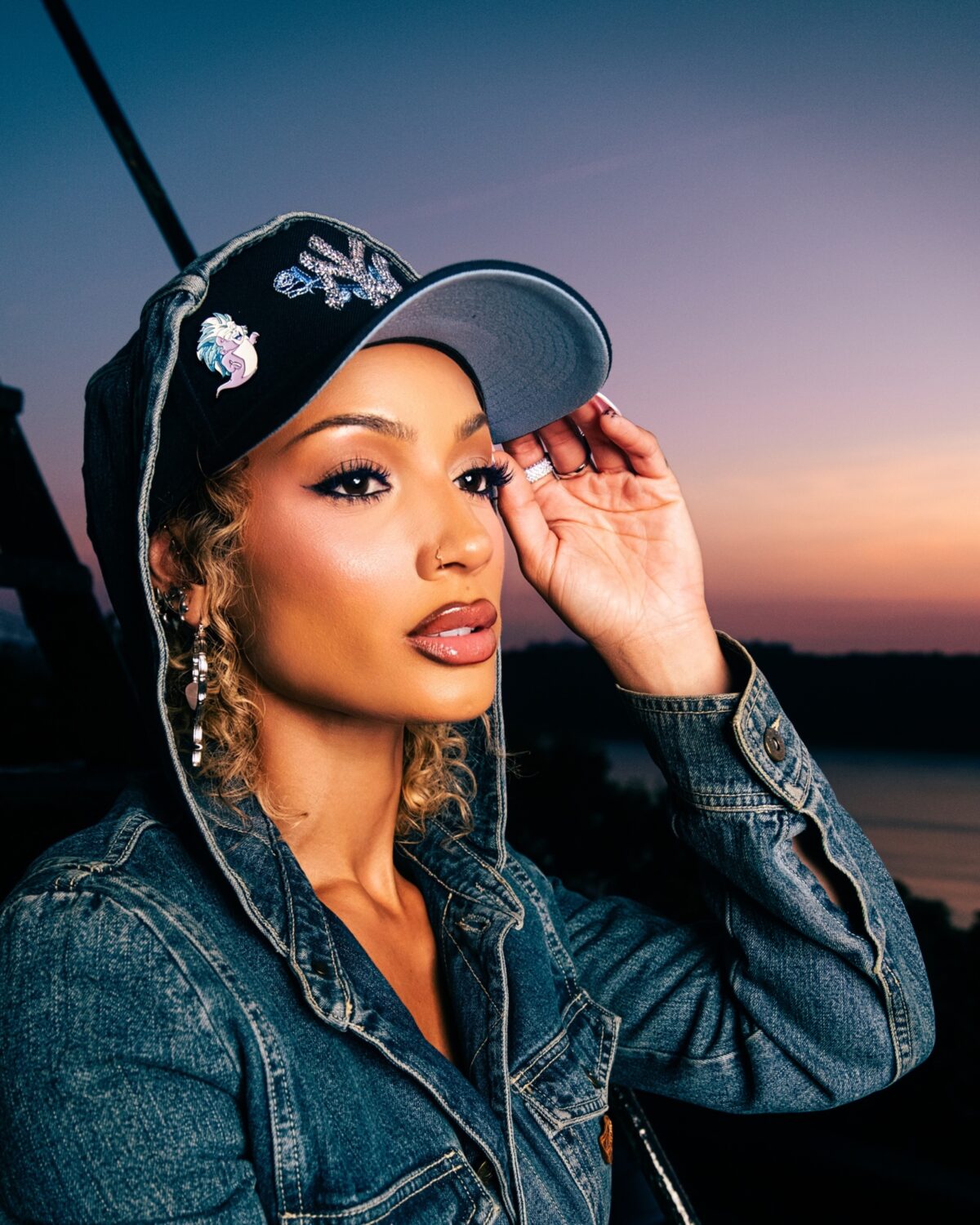 DaniLeigh: Con amor, Dani 1 DaniLeigh
