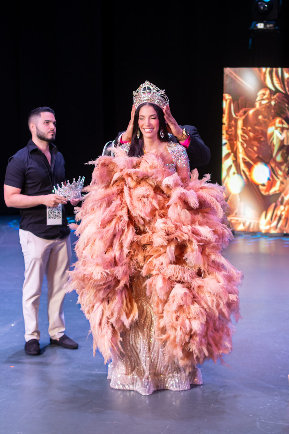 Dominicana gana el Miss Universal Grand 2026 2 Suny Galvez 1