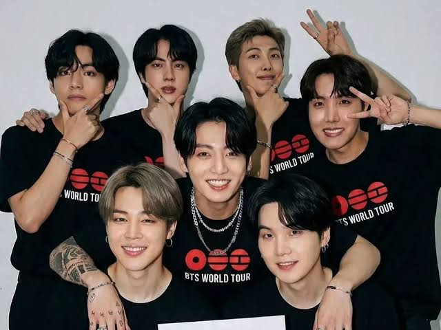 Cambian las eras, no la fórmula: de Backstreet Boys a BTS, el fenómeno eterno de las boy bands 5 image 5
